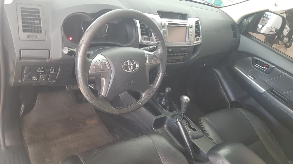 TOYOTA Hilux Caminhonete - Foto