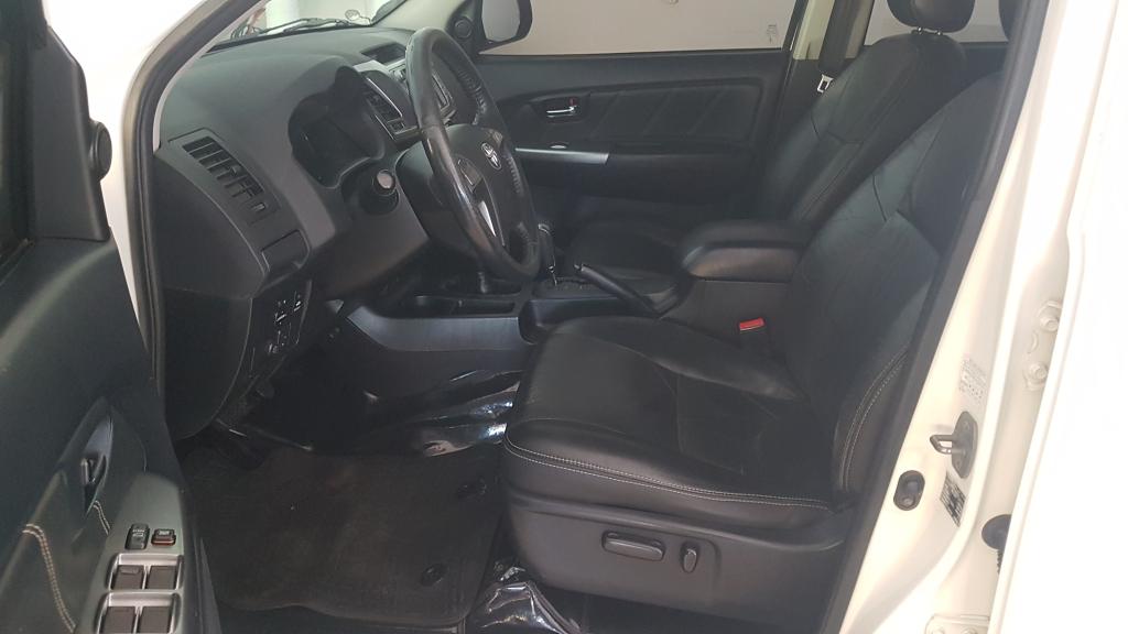 TOYOTA Hilux Caminhonete - Foto