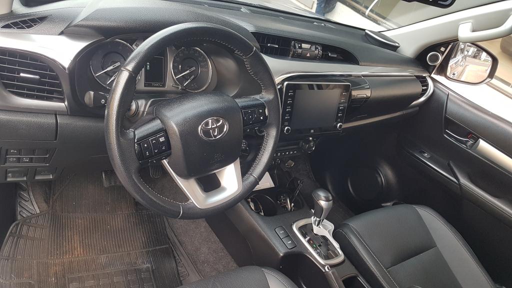 TOYOTA Hilux Caminhonete - Foto