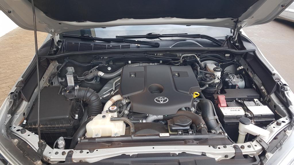 TOYOTA Hilux Caminhonete - Foto