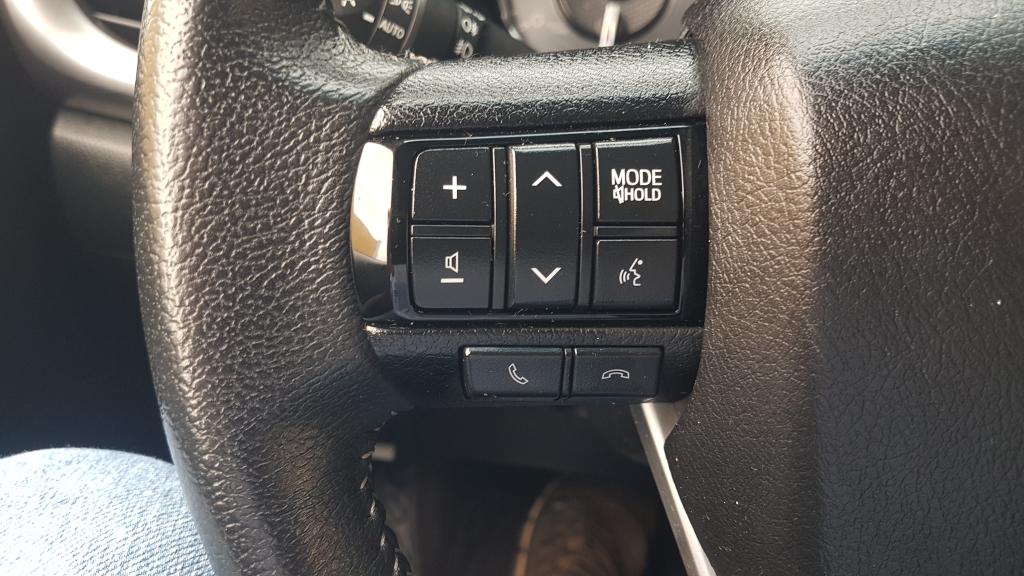 TOYOTA Hilux Caminhonete - Foto