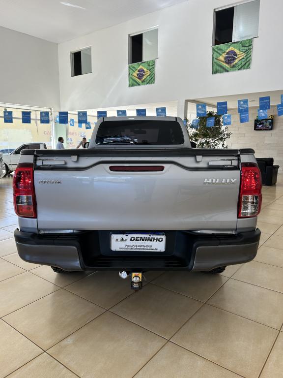 TOYOTA Hilux Caminhonete - Foto