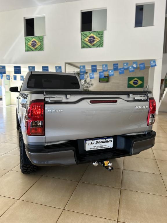 TOYOTA Hilux Caminhonete - Foto