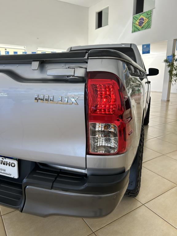 TOYOTA Hilux Caminhonete - Foto