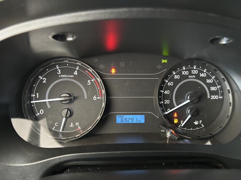 TOYOTA Hilux Caminhonete - Foto