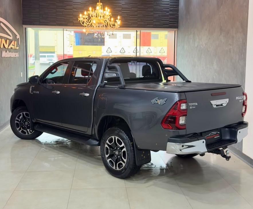 TOYOTA Hilux Caminhonete - Foto