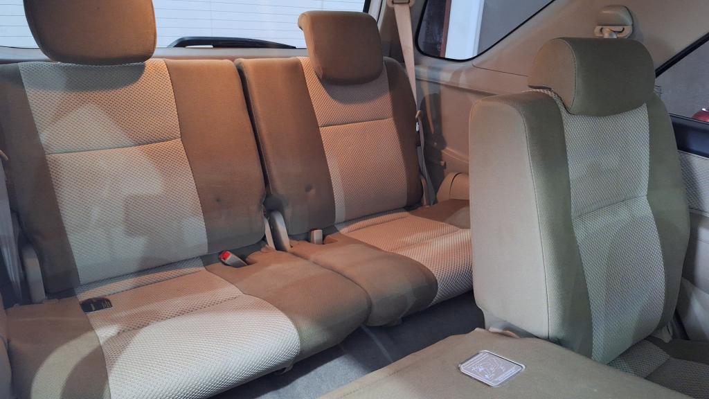 TOYOTA Hilux SW4 - Foto
