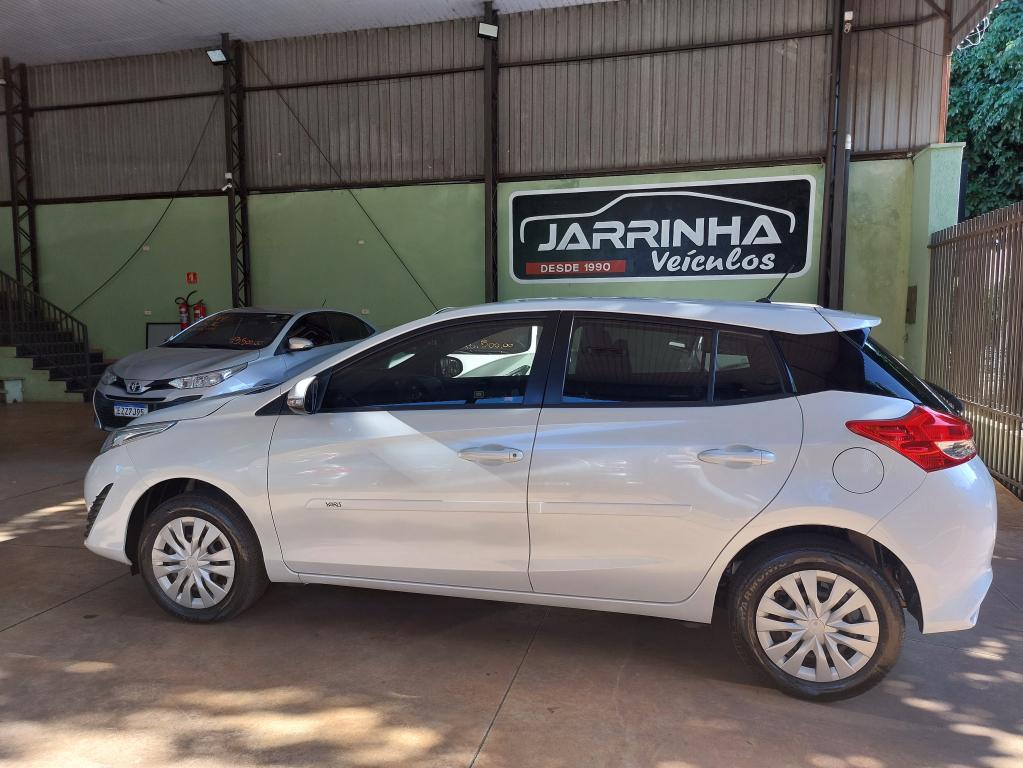 TOYOTA Yaris Hatch - Foto