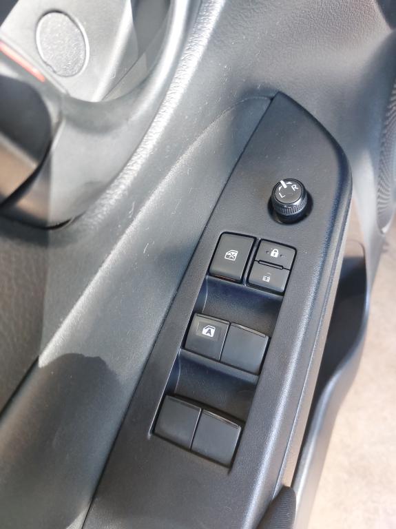 TOYOTA Yaris Hatch - Foto