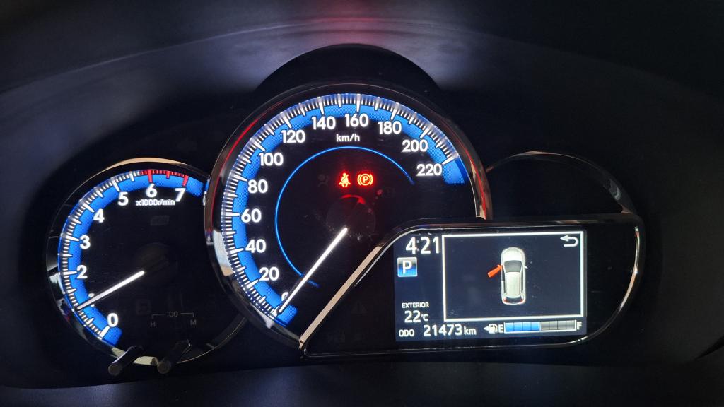 TOYOTA Yaris Hatch - Foto