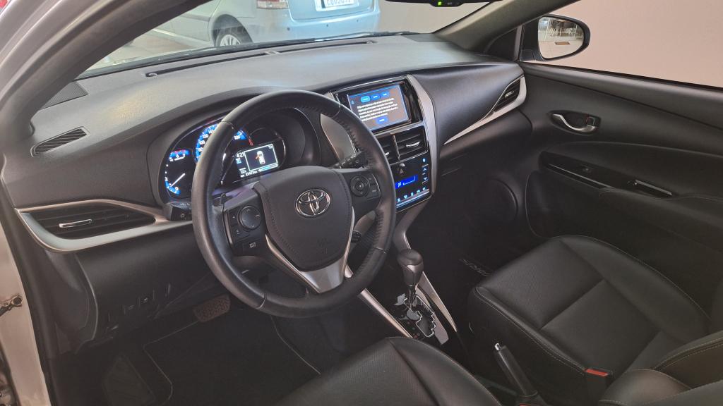TOYOTA Yaris Hatch - Foto