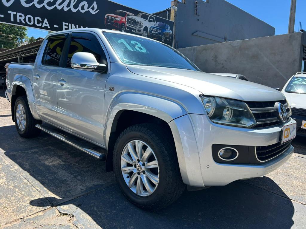 VOLKSWAGEN Amarok - Foto