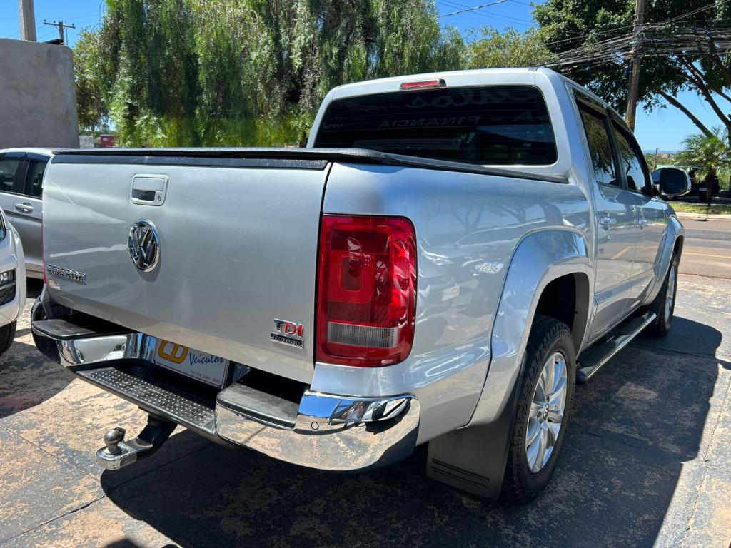 VOLKSWAGEN Amarok - Foto