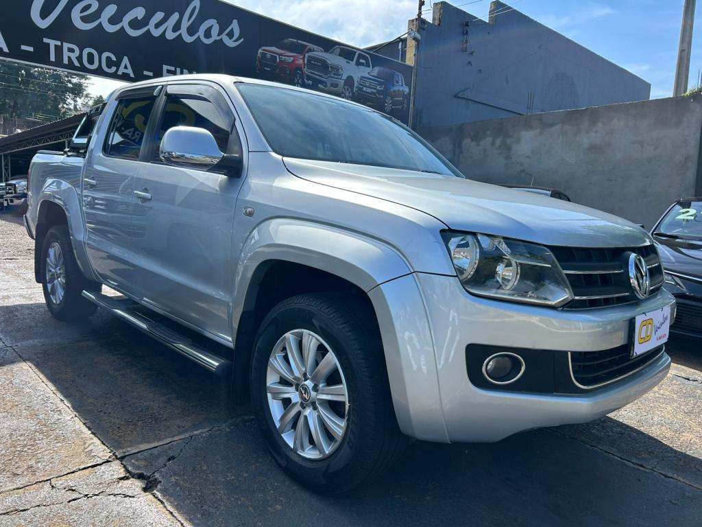 VOLKSWAGEN Amarok - Foto