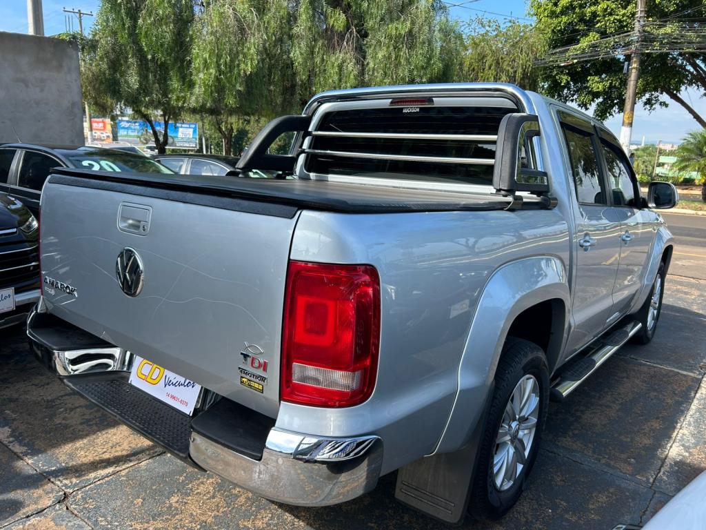 VOLKSWAGEN Amarok - Foto