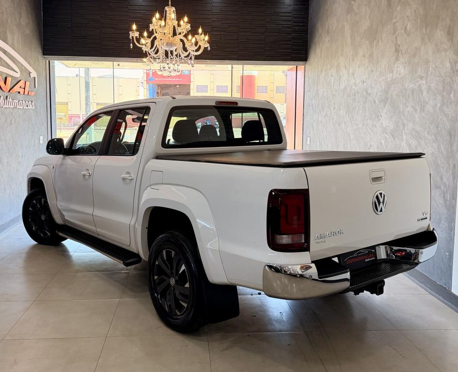 VOLKSWAGEN Amarok - Foto