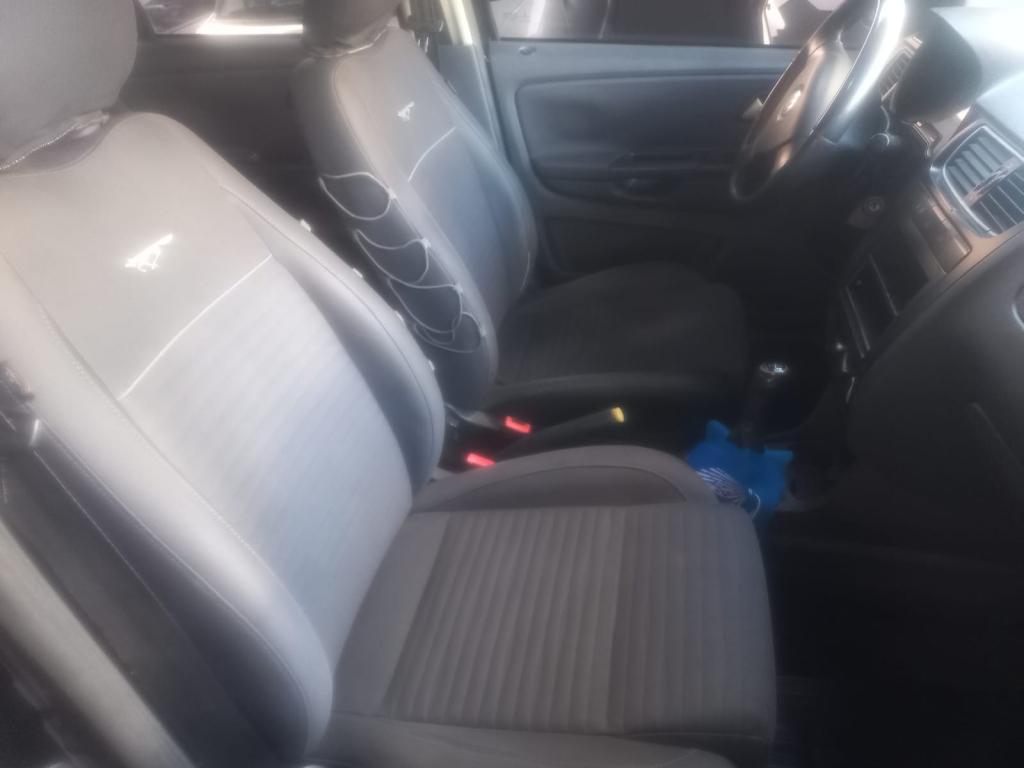 VOLKSWAGEN Crossfox - Foto