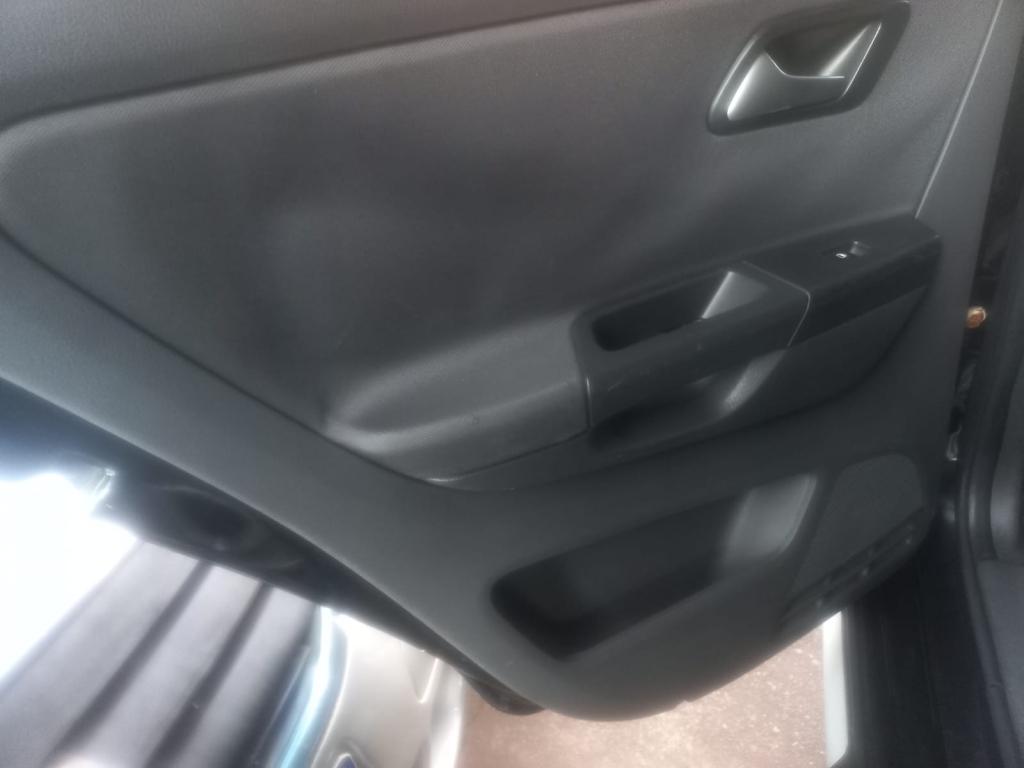 VOLKSWAGEN Crossfox - Foto