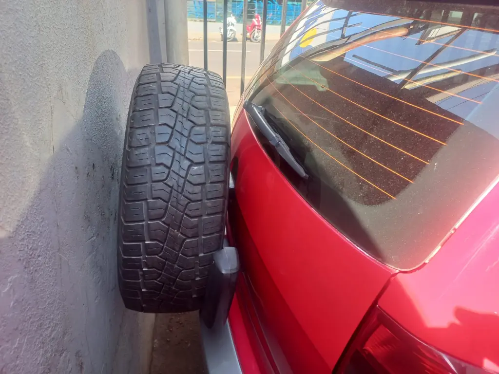 VOLKSWAGEN Crossfox - Foto