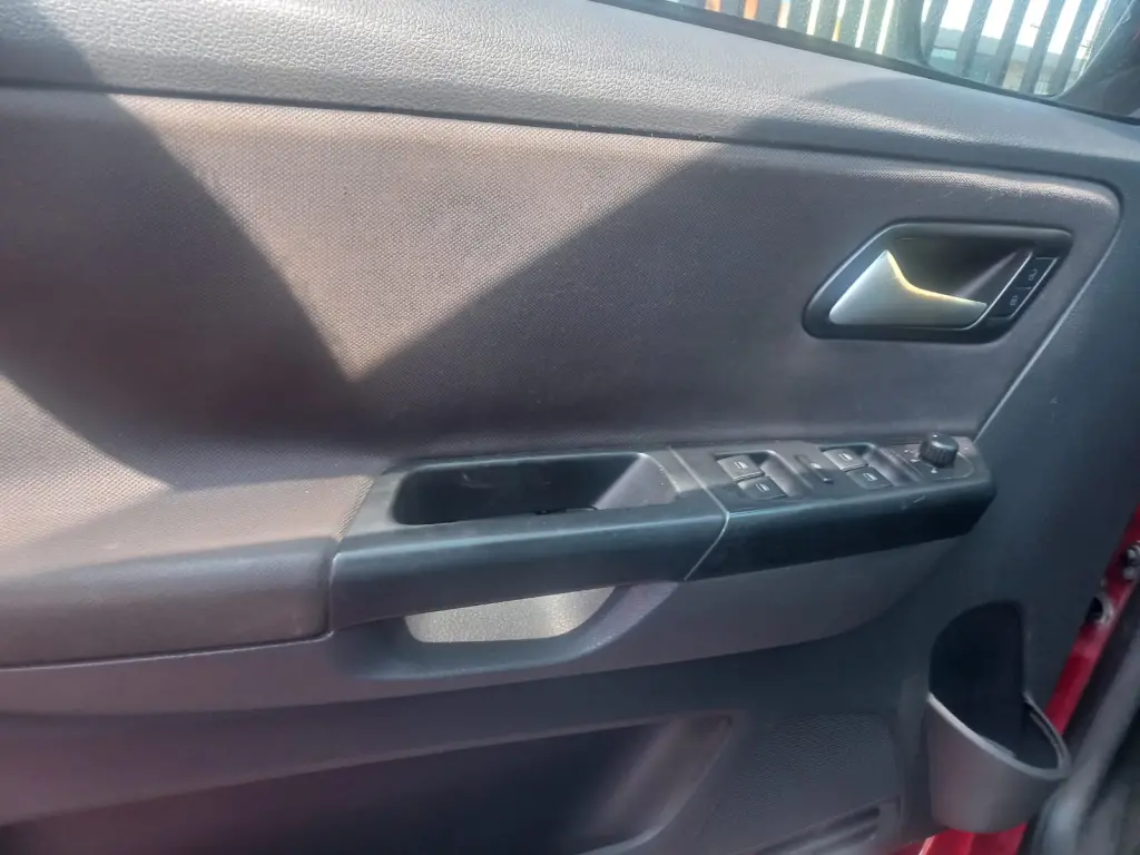 VOLKSWAGEN Crossfox - Foto
