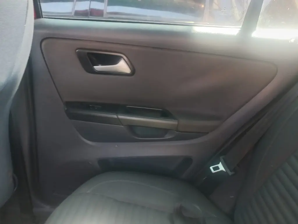 VOLKSWAGEN Crossfox - Foto