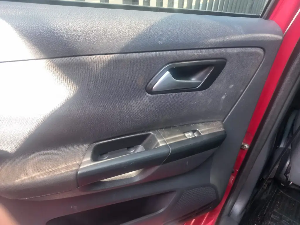 VOLKSWAGEN Crossfox - Foto