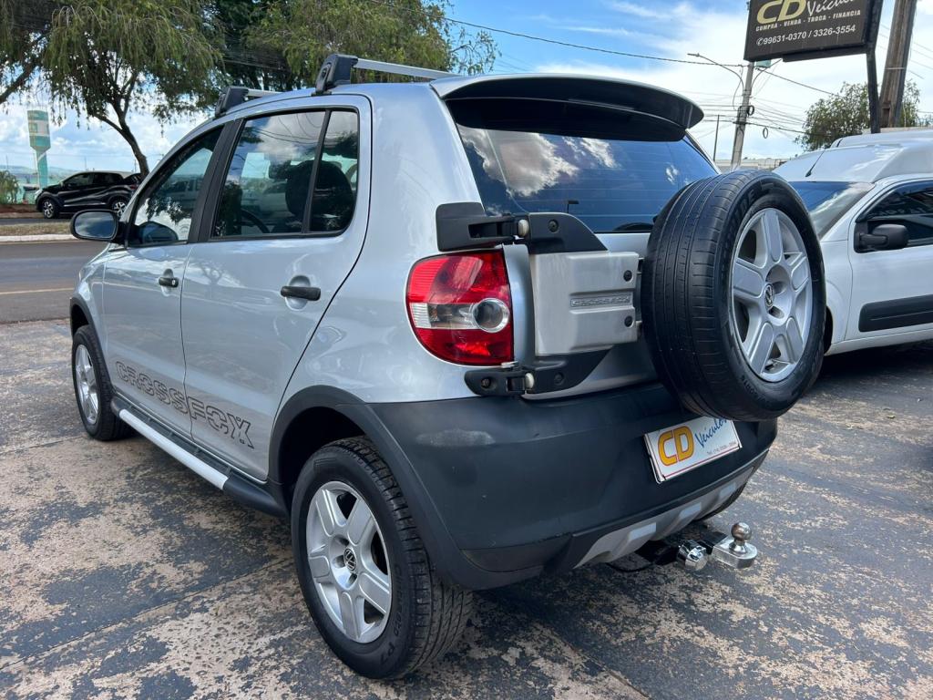 VOLKSWAGEN Crossfox - Foto