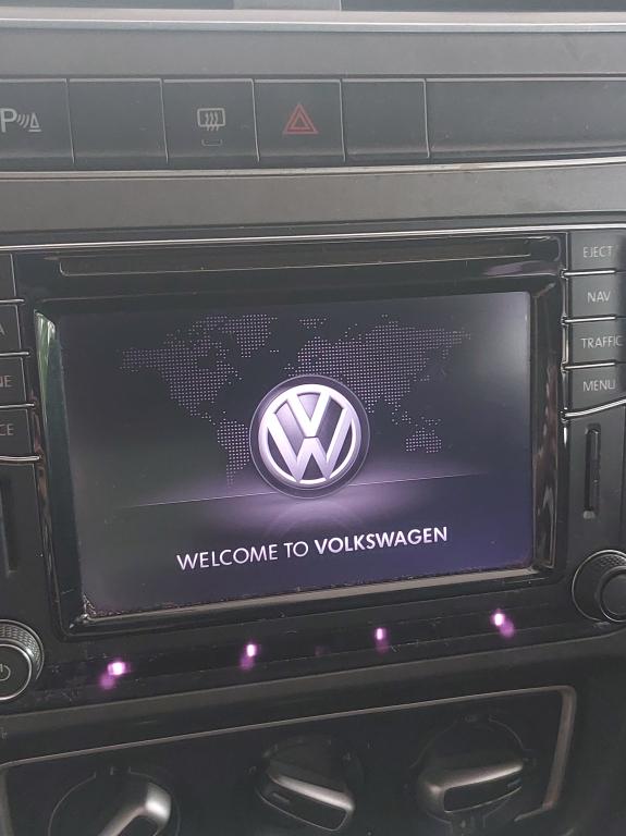 VOLKSWAGEN Fox - Foto