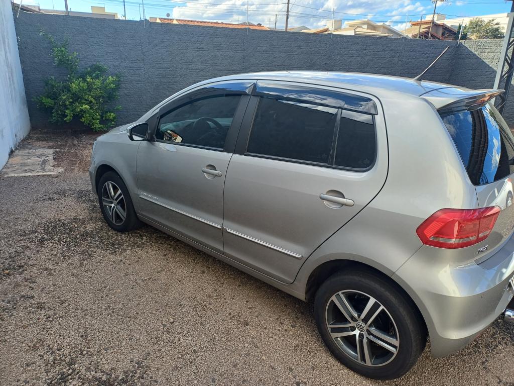 VOLKSWAGEN Fox - Foto