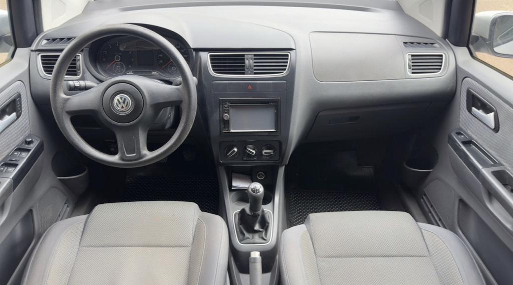 VOLKSWAGEN Fox - Foto