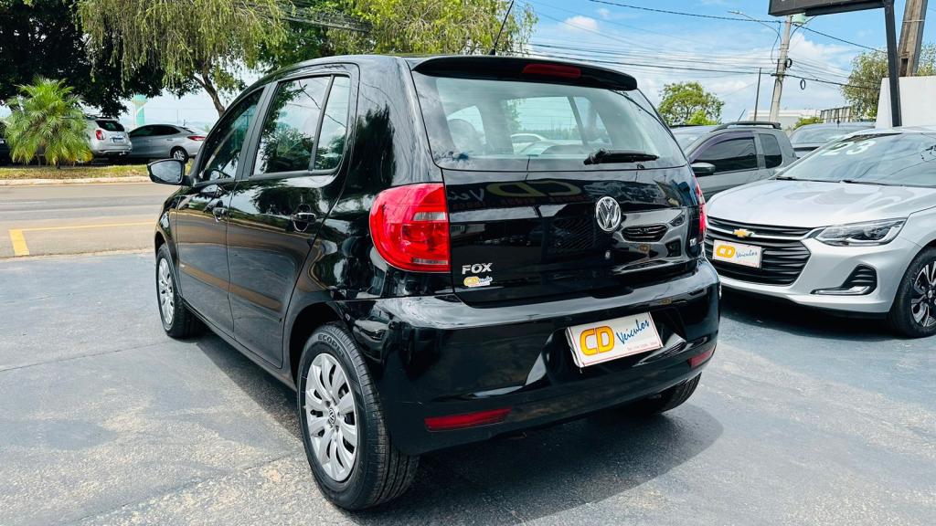 VOLKSWAGEN Fox - Foto