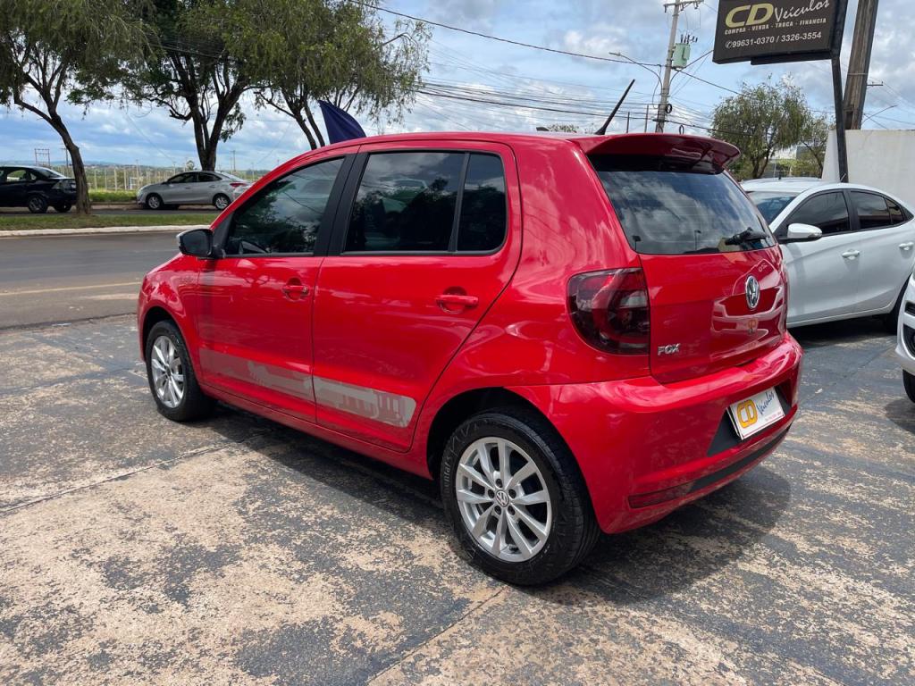 VOLKSWAGEN Fox - Foto