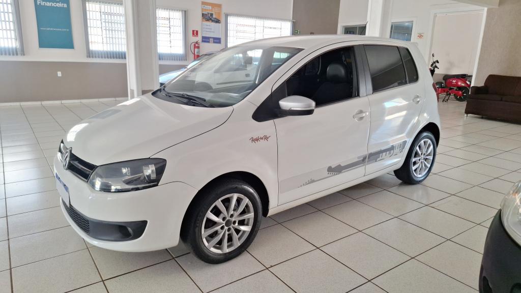 VOLKSWAGEN Fox - Foto