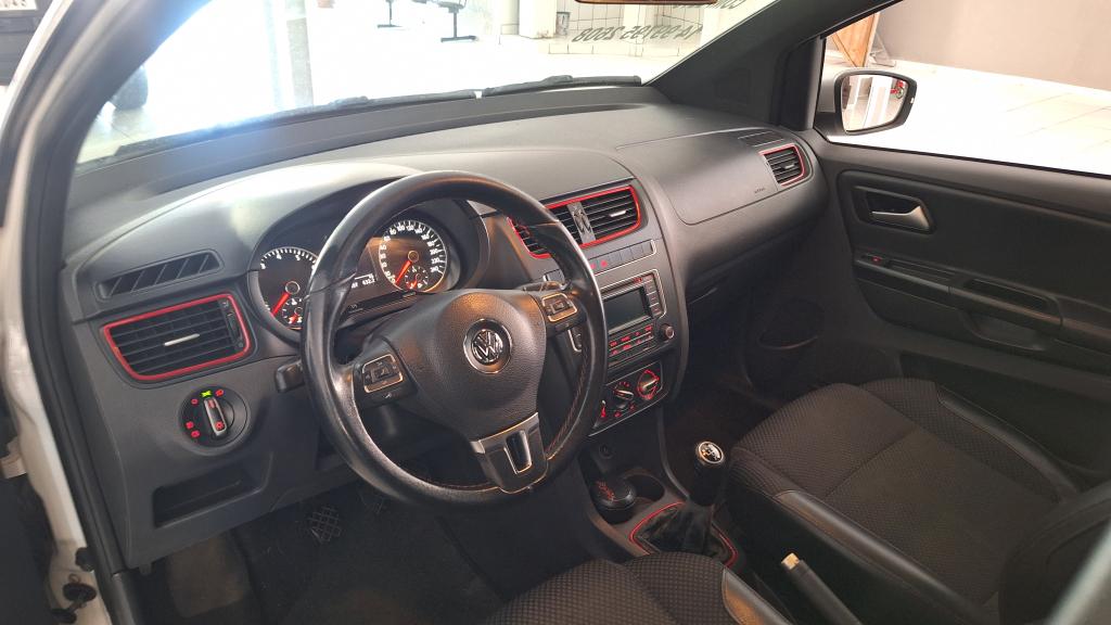 VOLKSWAGEN Fox - Foto