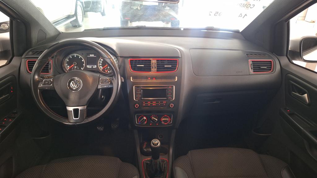 VOLKSWAGEN Fox - Foto