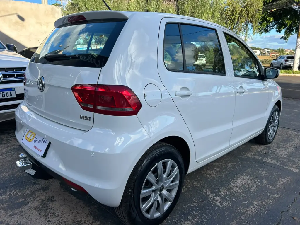 VOLKSWAGEN Fox - Foto