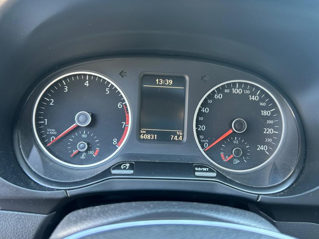 VOLKSWAGEN Fox - Foto