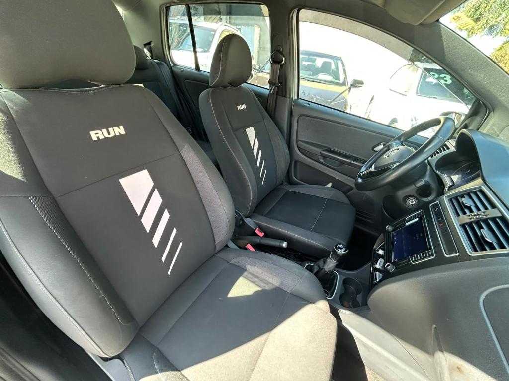 VOLKSWAGEN Fox - Foto