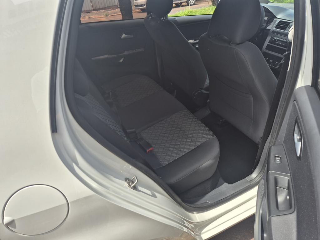 VOLKSWAGEN Fox - Foto