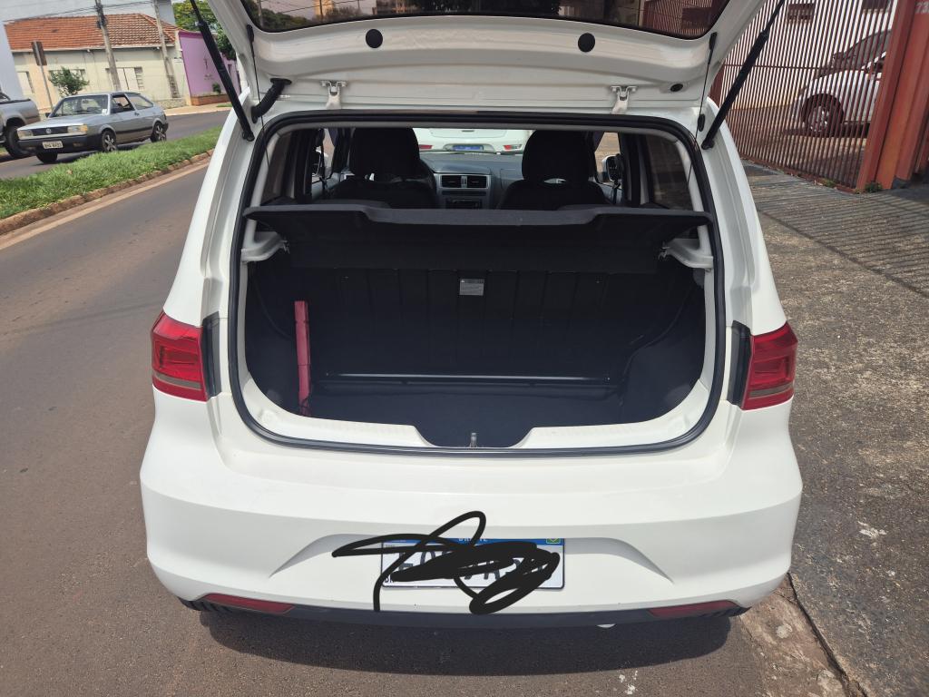 VOLKSWAGEN Fox - Foto