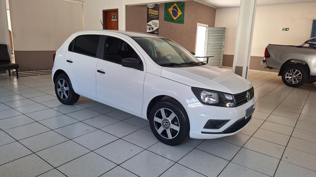 VOLKSWAGEN Gol