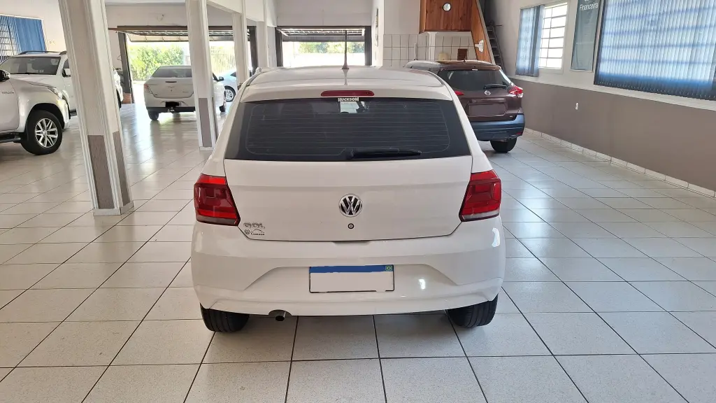 VOLKSWAGEN Gol - Foto