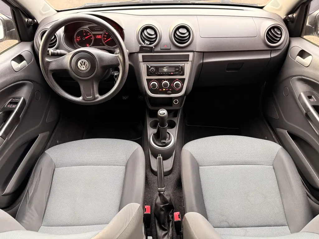 VOLKSWAGEN Gol - Foto