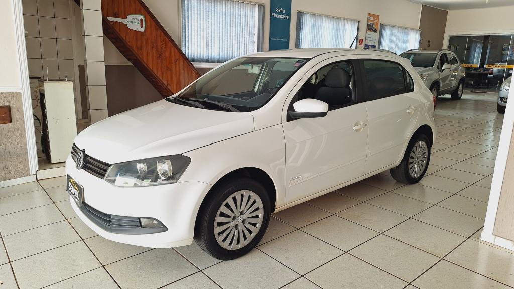 VOLKSWAGEN Gol