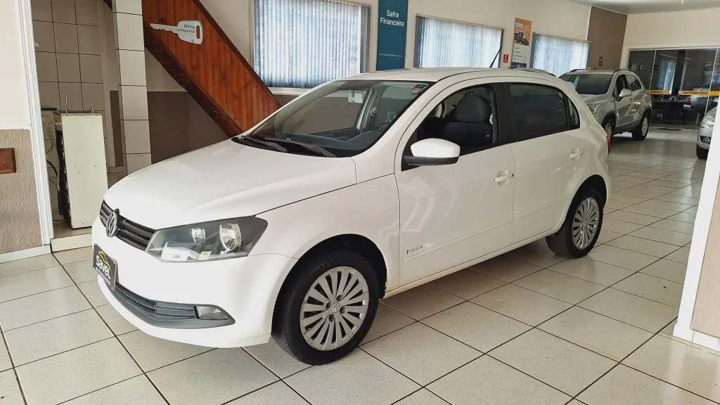 VOLKSWAGEN Gol