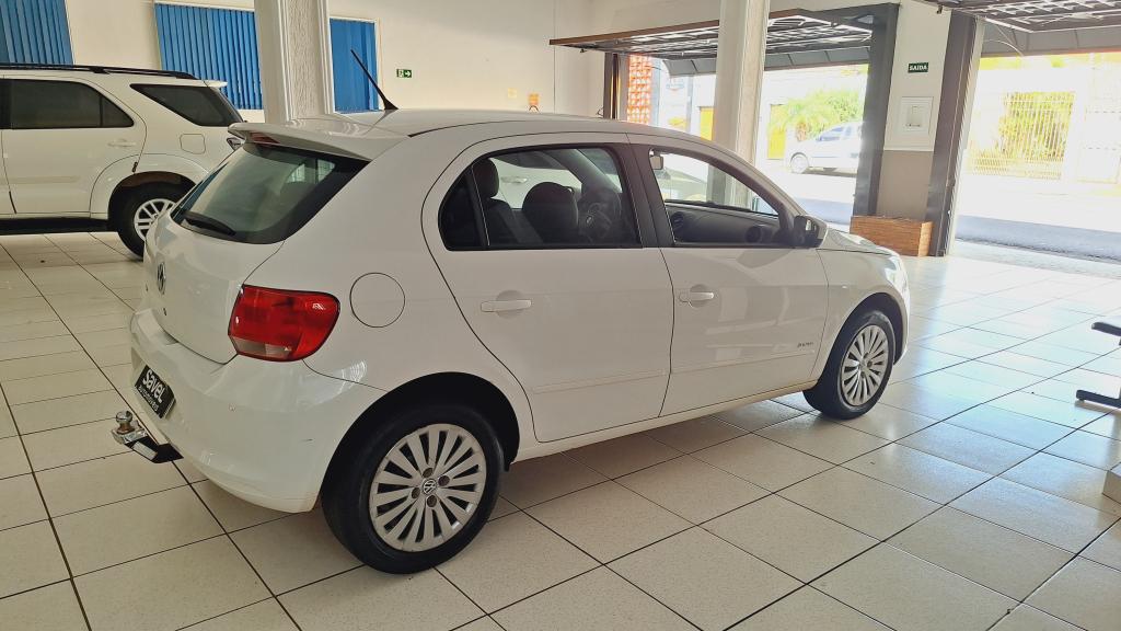VOLKSWAGEN Gol - Foto