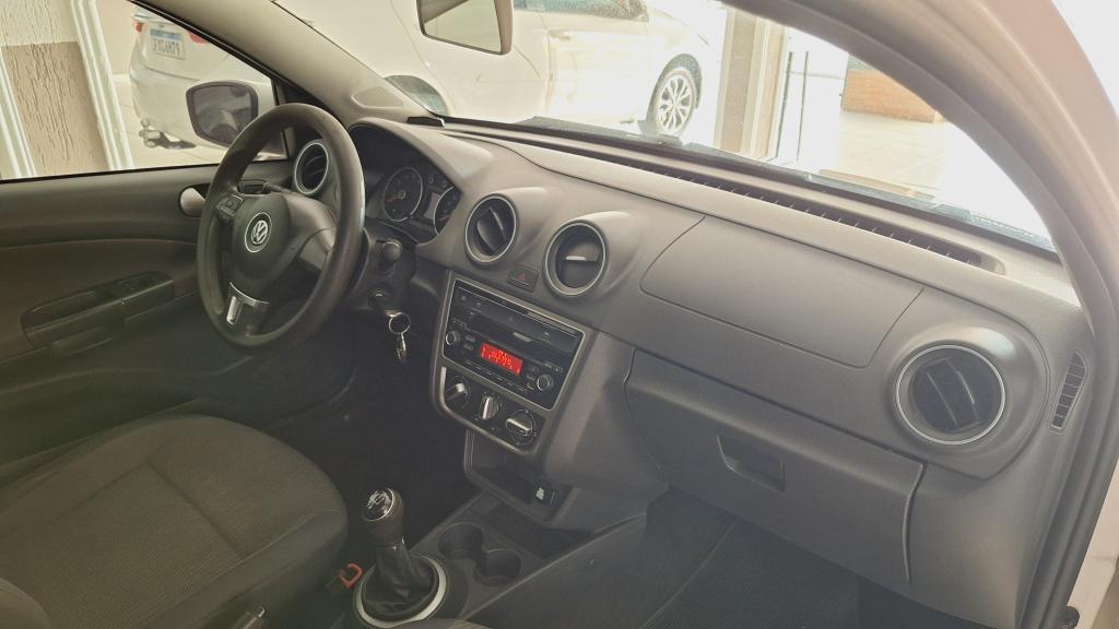 VOLKSWAGEN Gol - Foto