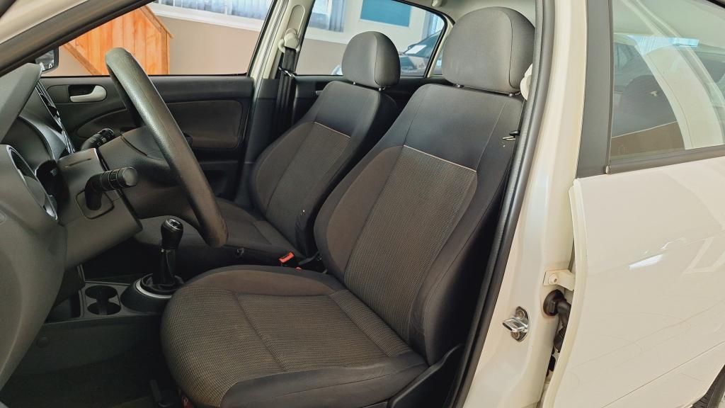 VOLKSWAGEN Gol - Foto