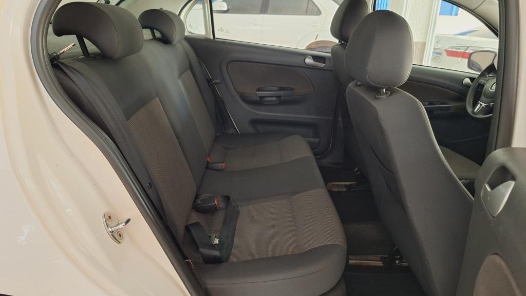 VOLKSWAGEN Gol - Foto