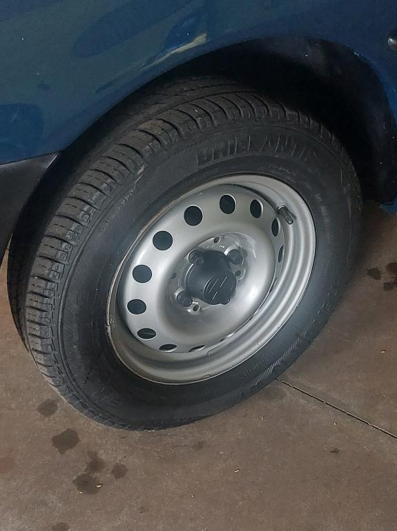 VOLKSWAGEN Gol - Foto